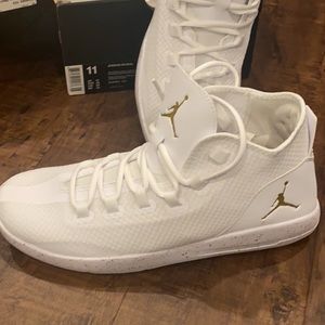 Nike Men’s NEW Jordan Reveal
